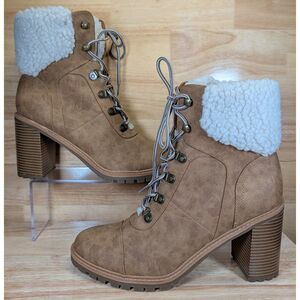Nine West Women’s Tan Lace-Up Block Heel Boots Size 11M Faux Shearling Fold